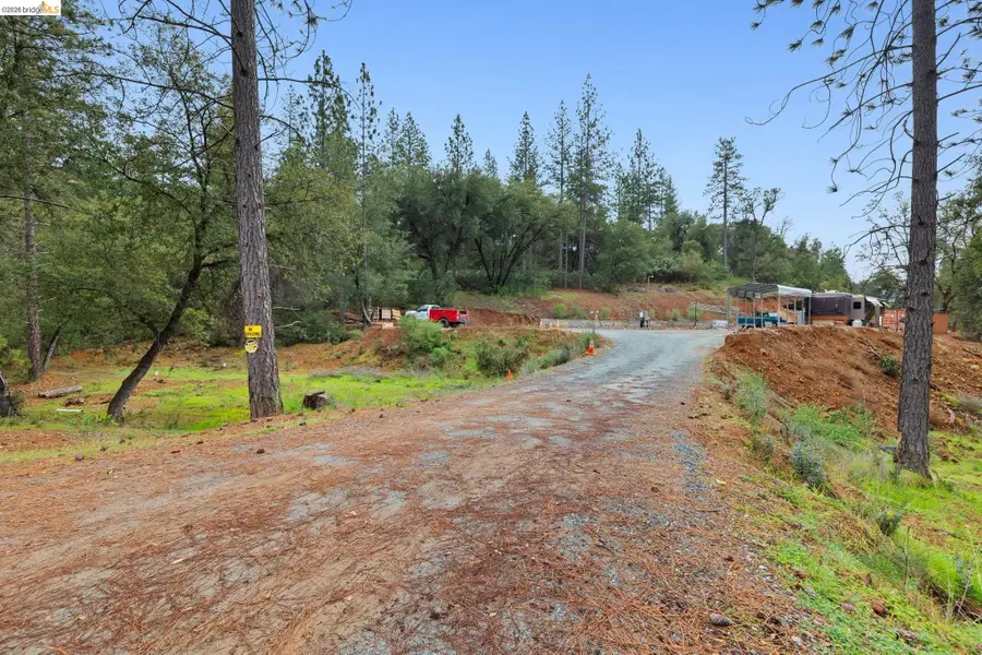 21901 Sawmill Flat Rd, Sonora, CA 95370 - #2