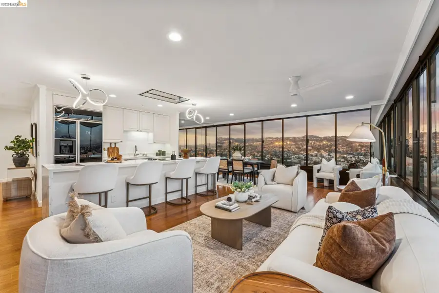 565 Bellevue Ave.  #2607, Oakland, CA 94610 - #3