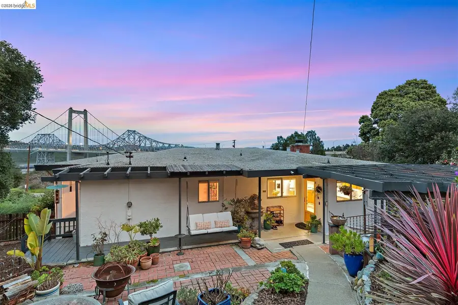 1799 Pomona St, Crockett, CA 94525 - #3