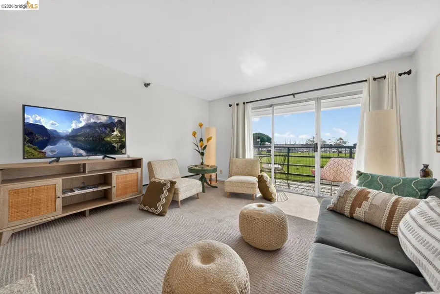 1205 Melville Sq  #204, Richmond, CA 94804 - #3