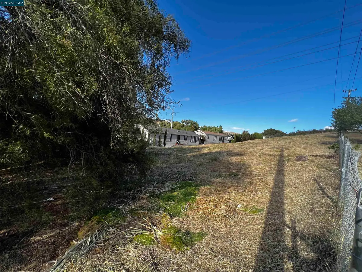 332 Home Acres Ave, Vallejo, CA 94591 - #1