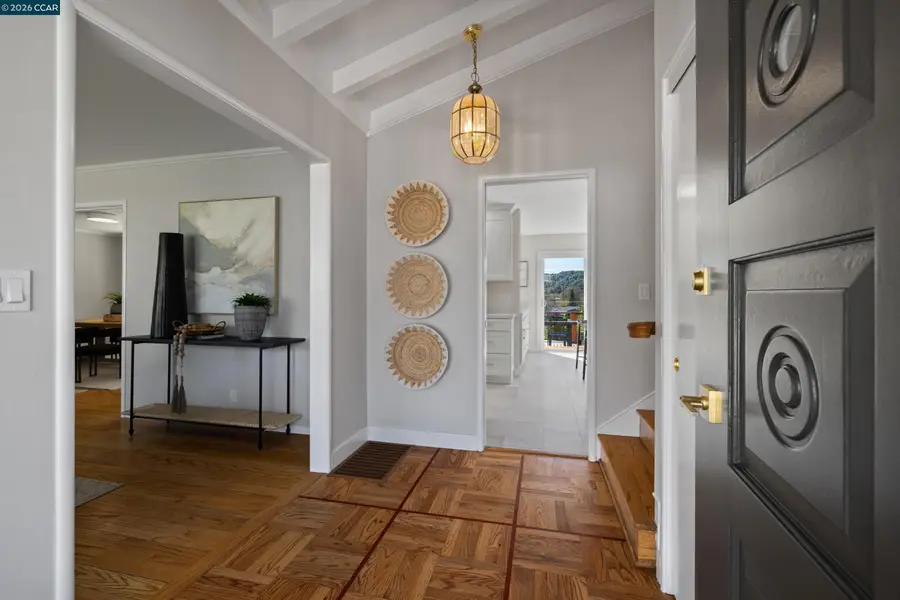 1020 Sanders Dr, Moraga, CA 94556 - #3