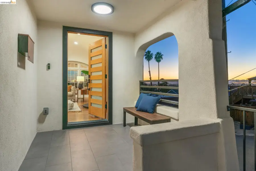 8301 Ney Ave, Oakland, CA 94605 - #3