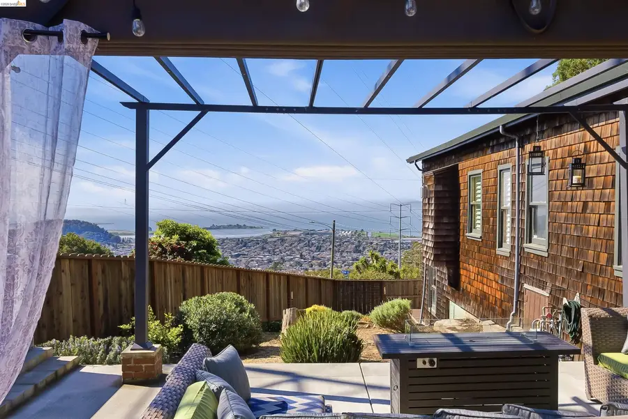 8440 Terrace Dr, El Cerrito, CA 94530 - #2