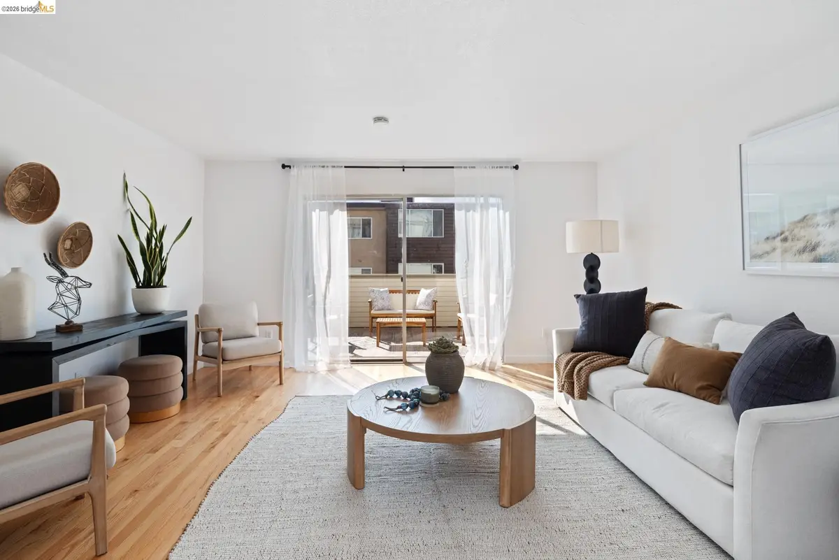 3161 Birmingham Dr  #209, Richmond, CA 94806 - #1