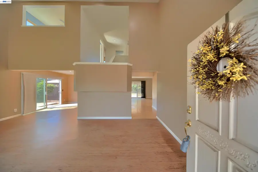 1425 Forest Dr, Turlock, CA 95380 - #3