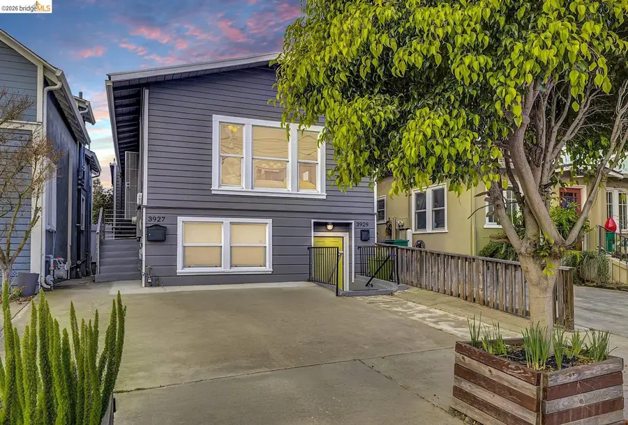 3929 Ruby St, Oakland, CA 94609 - #2