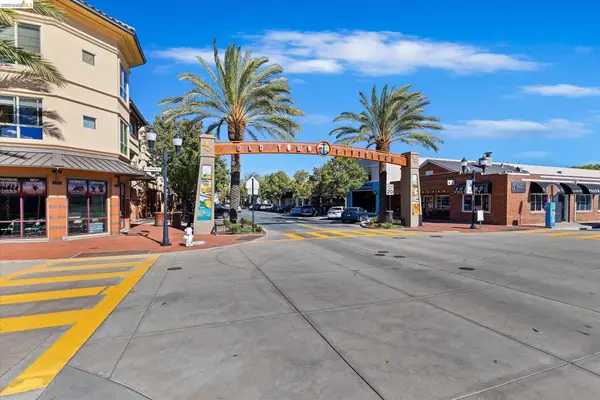 88 6Th St  #215, PITTSBURG, CA 94565