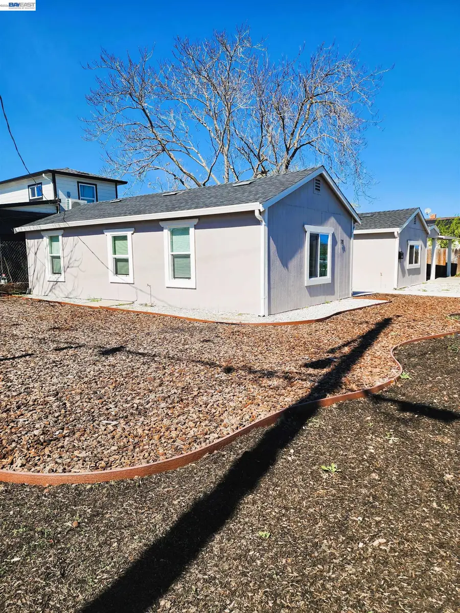 28 Madill St, Antioch, CA 94509 - #2