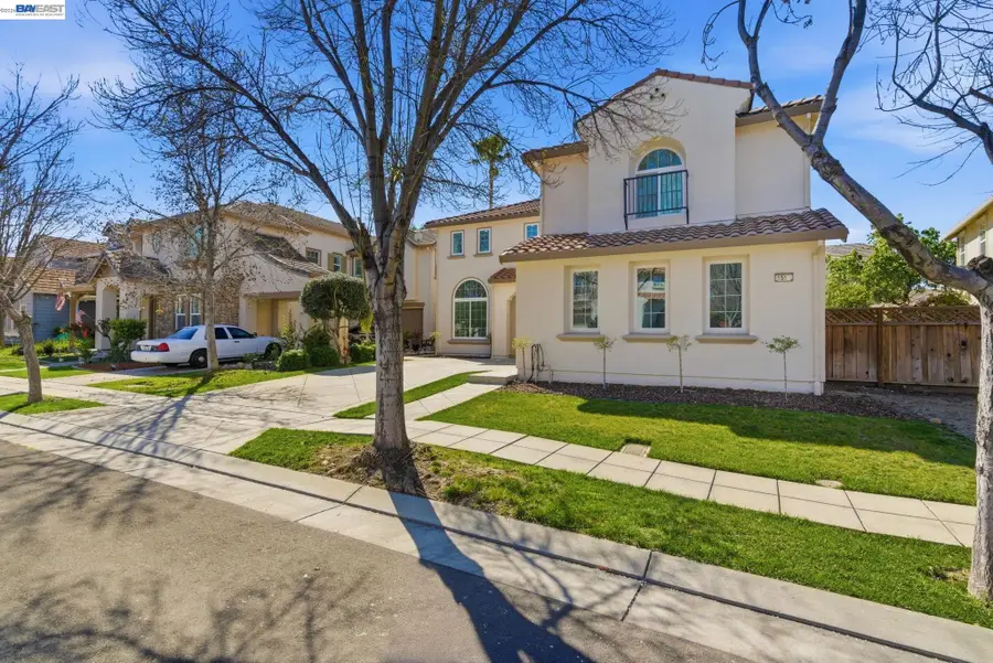 151 Vista Hermosa St, Mountain House, CA 95391 - #2