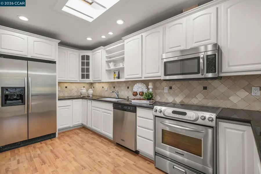 2300 Tice Creek Dr  #2, Walnut Creek, CA 94595 - #3