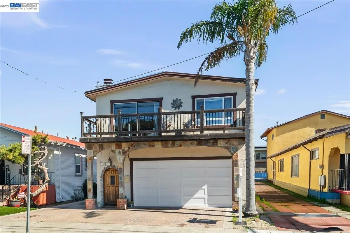 2751 Wallace St, Berkeley, CA 94702 - #1