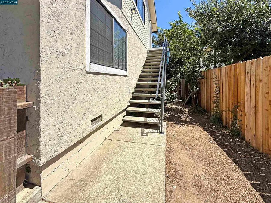 585 Studley St  #4, Sonoma, CA 95476 - #3