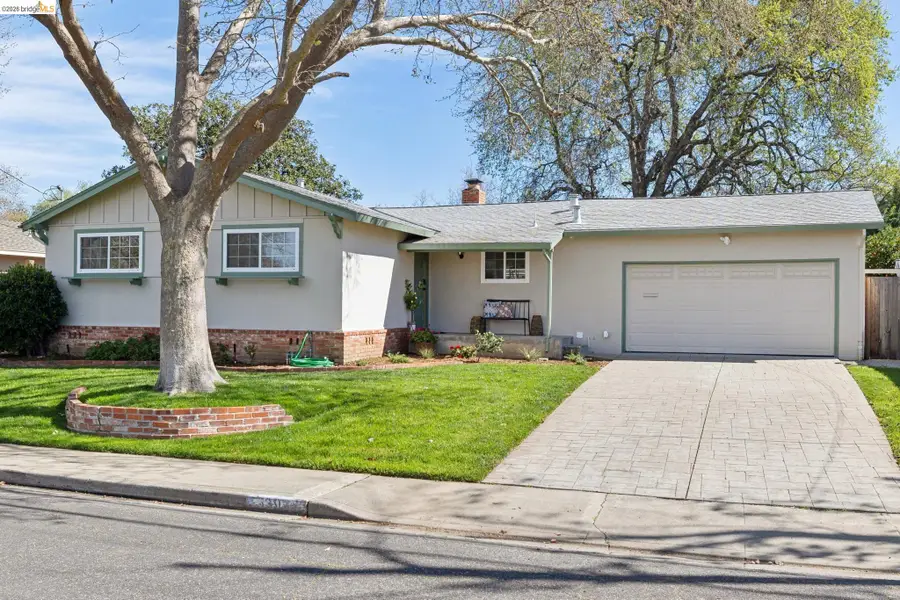 3994 Newcastle Rd, Concord, CA 94519 - #2