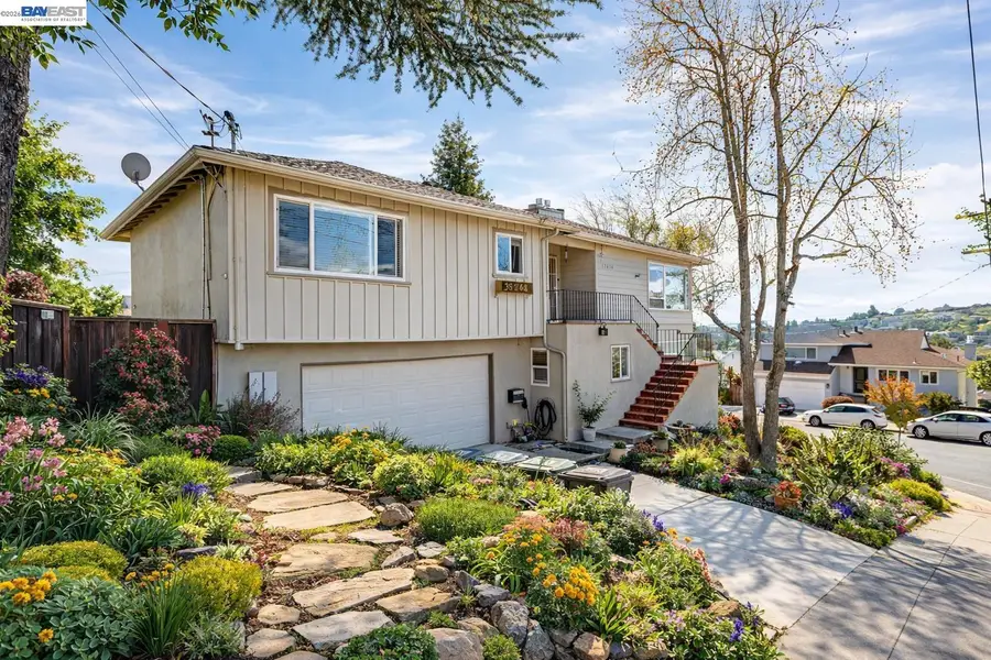 17676 Garland Ct, Castro Valley, CA 94546 - #2