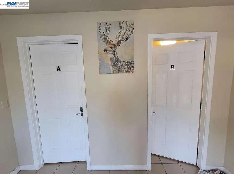 896 Lausanne Avenue, Daly City, CA 94014 - #2