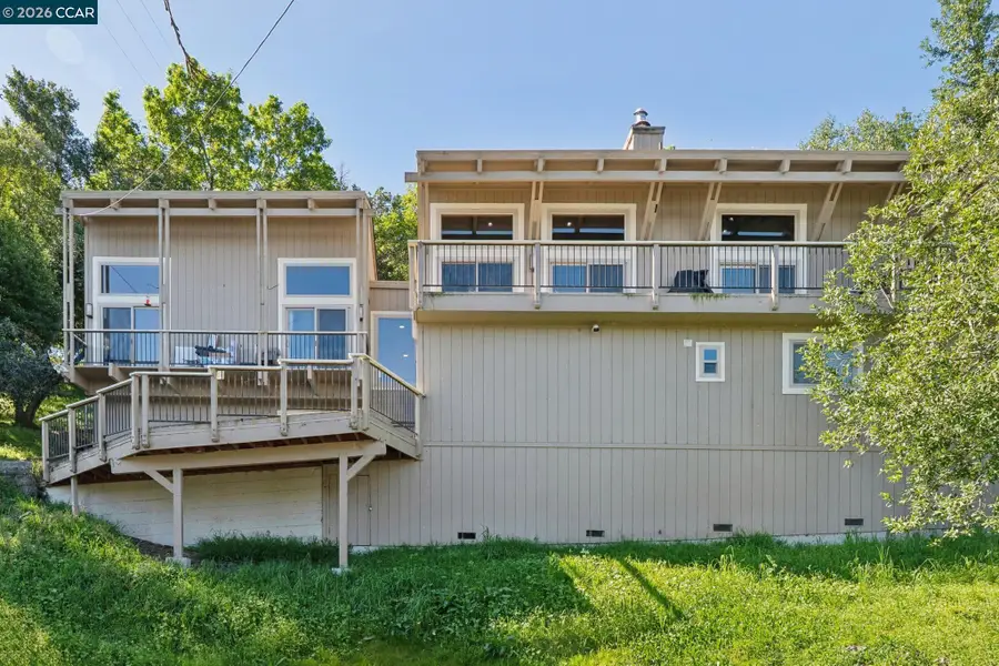 66 Bridge Rd, Novato, CA 94945 - #2