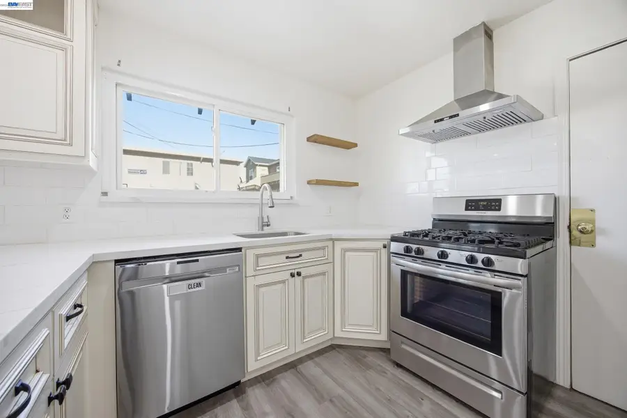 3511 Gray Street, Oakland, CA 94601 - #3