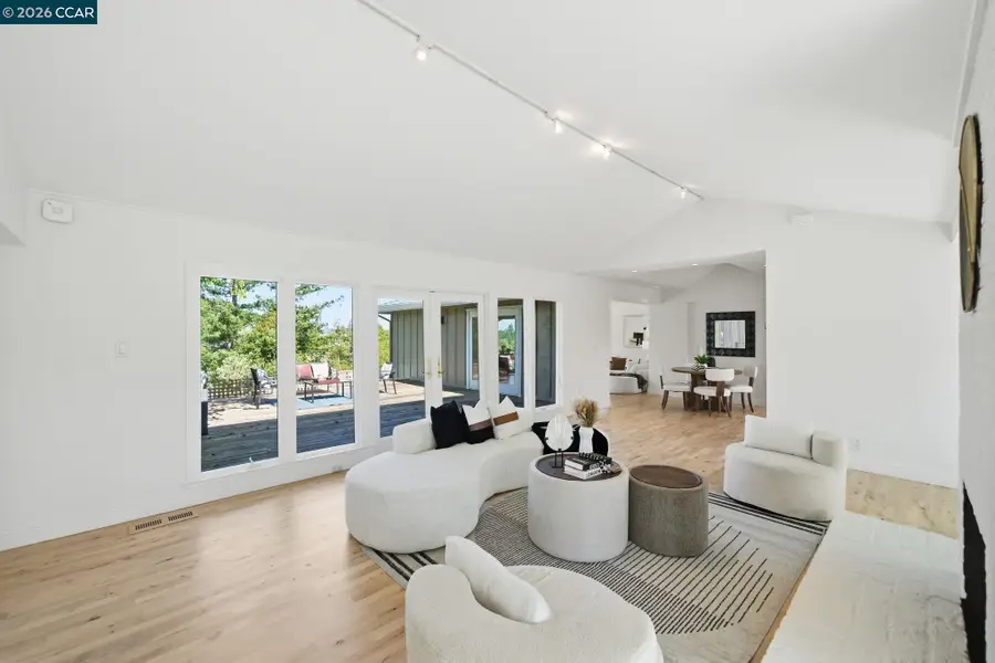 102 Hillcrest Dr, Orinda, CA 94563 - #2