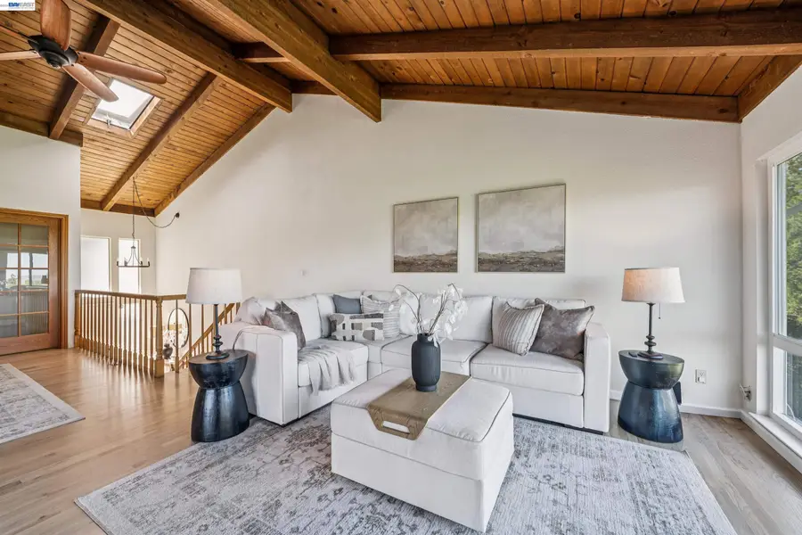 471 Ridgeview Dr, Pleasant Hill, CA 94523 - #3