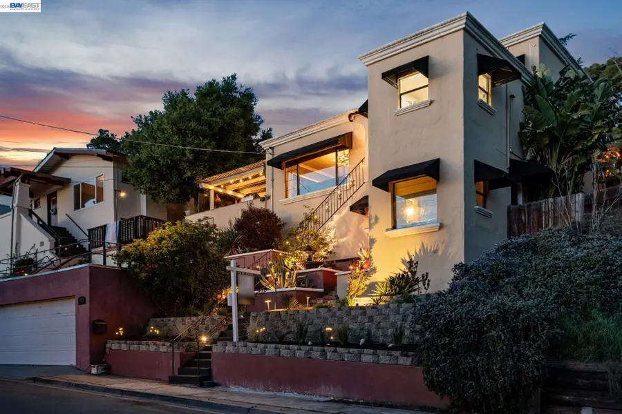 825 Lafayette St, Martinez, CA 94553 - #2