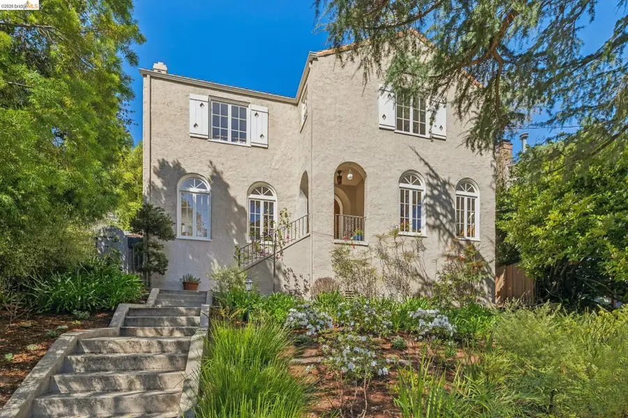 900 Rosemount Rd, Oakland, CA 94610 - #2