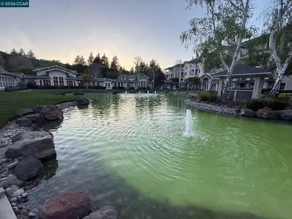 1860 TICE CREEK DR  #1442, WALNUT CREEK, CA 94595