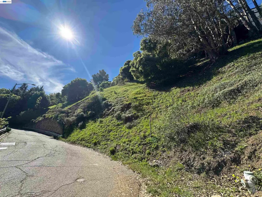 0 Charing Cross Rd, Oakland, CA 94603 - #3