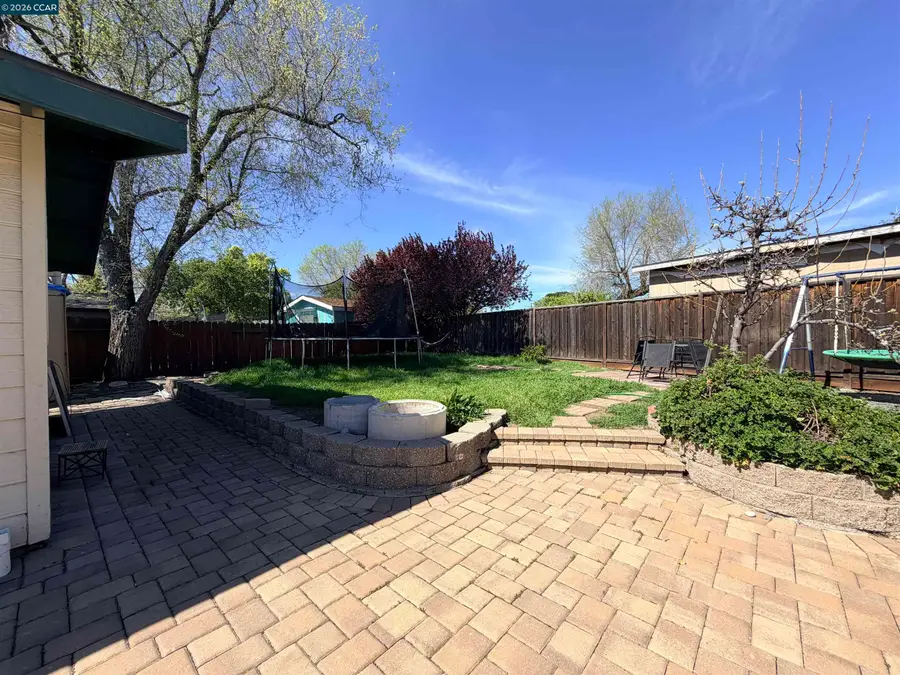 3355 Bennett Way, Concord, CA 94519 - #2