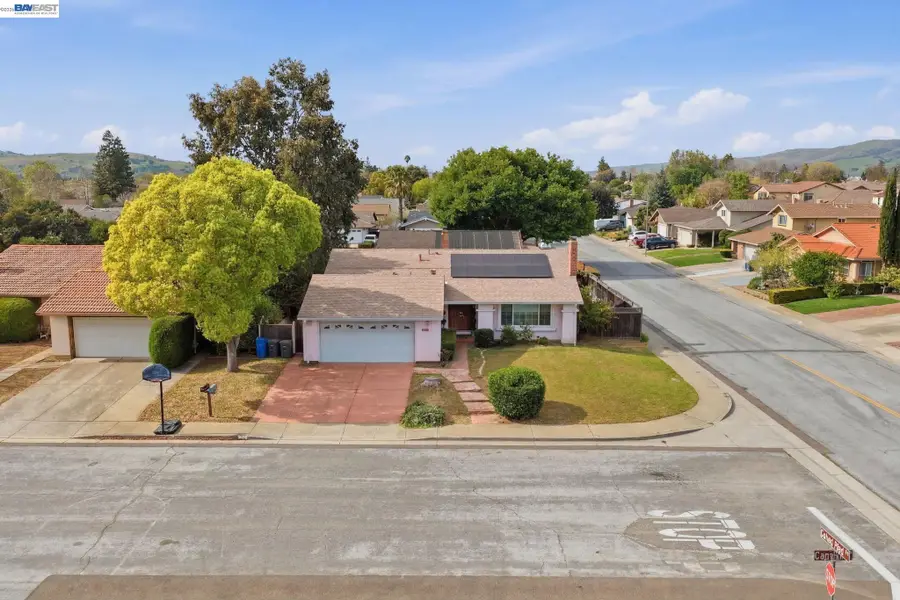 595 Caprice Ct, Morgan Hill, CA 95037 - #3