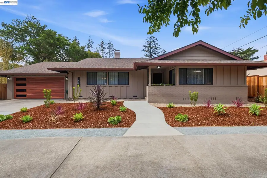 649 Graham Hill Rd, Santa Cruz, CA 95060 - #2
