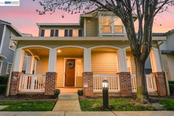 369 Tuscan Ln, MOUNTAIN HOUSE, CA 95391