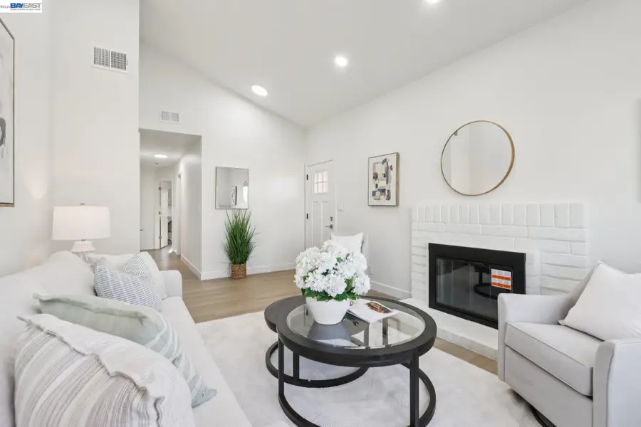 3168 Courthouse Drive, Union City, CA 94587 - #3