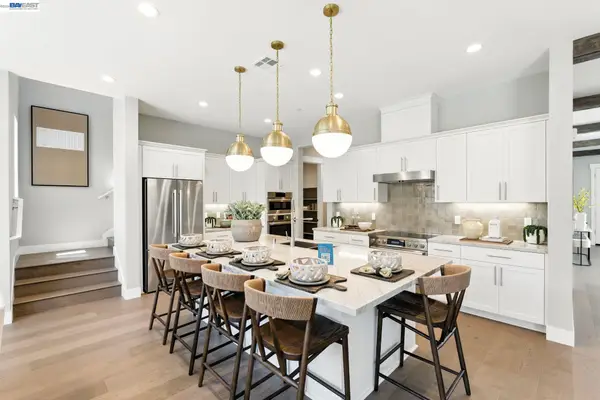 1935 Ingalls Way, DUBLIN, CA 94568