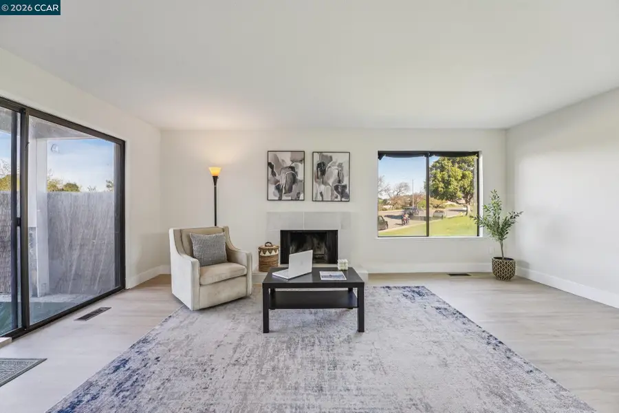 2 Lakeview Ct, Novato, CA 94947 - #2