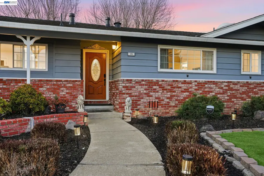 15 Sequoyah View Ct, Oakland, CA 94605 - #3