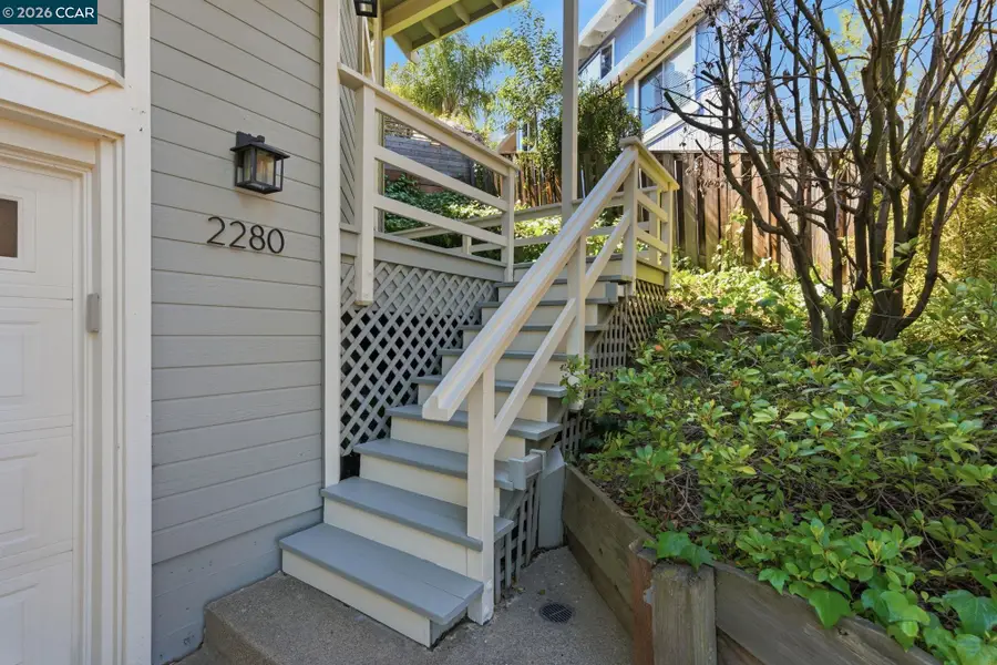 2280 Crest Ave, Martinez, CA 94553 - #3