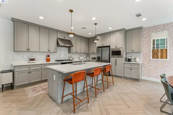 133 Frost Dr, MOUNTAIN HOUSE, CA 95391