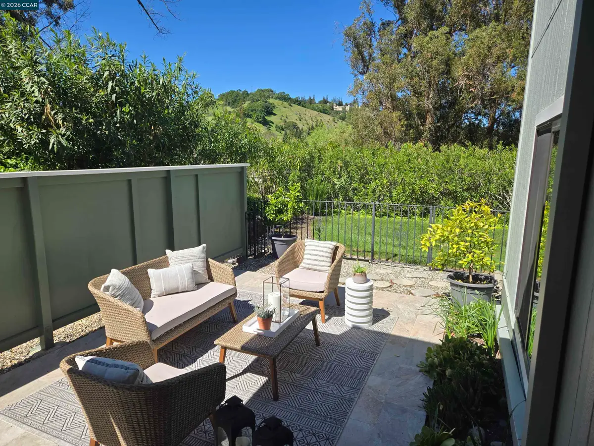 1124 Singingwood Ct  #2, Walnut Creek, CA 94595 - #1