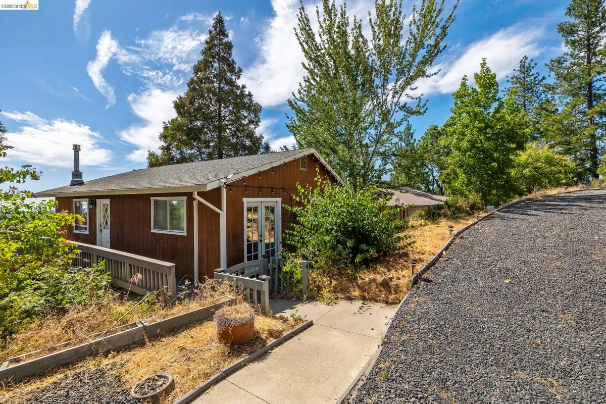 20165 Eastview Dr, Tuolumne, CA 95379 - #1