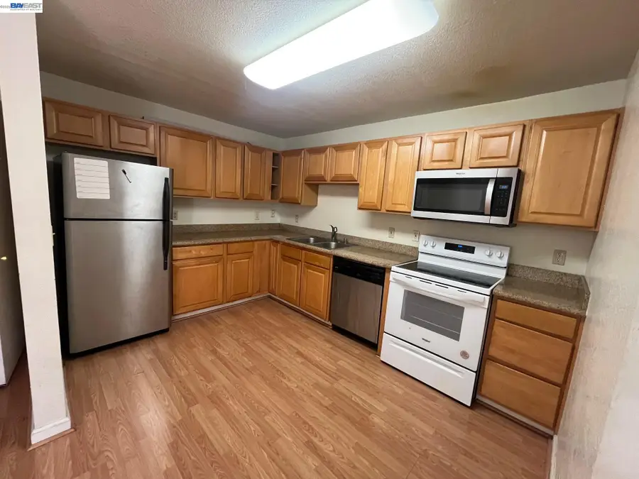 16006 14Th St  #213, San Leandro, CA 94578 - #2