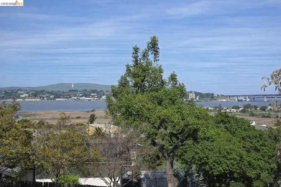 40 Foster St, Martinez, CA 94553 - #3