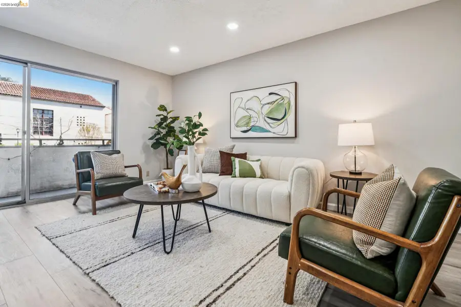 2614 Warring St  #6A, Berkeley, CA 94704 - #2