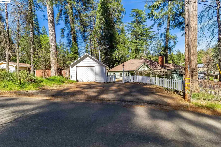 11896 Nancy Ln, Grass Valley, CA 95945 - #2