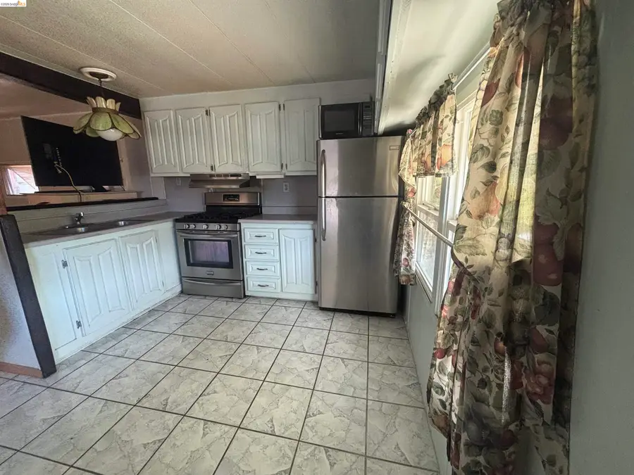 1550 162nd Ave.  #69, San Leandro, CA 94578 - #3