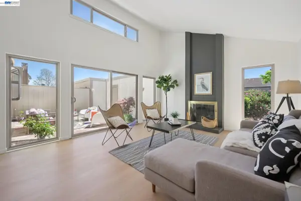 3201 Phoenix Ln, ALAMEDA, CA 94502