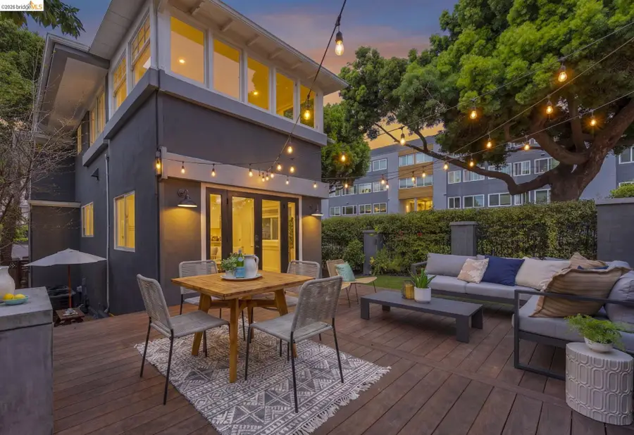 405 Van Buren Ave., Oakland, CA 94610 - #3