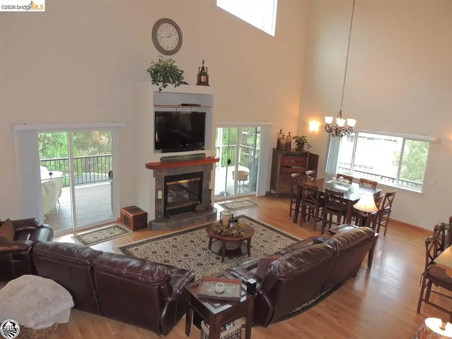 12046 Breckenridge, Groveland, CA 95321 - #2