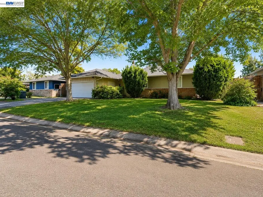 1816 Eastern Avenue, Sacramento, CA 95864 - #3