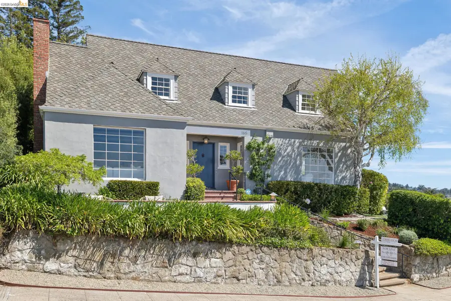 165 Bell Ave, Piedmont, CA 94611 - #2